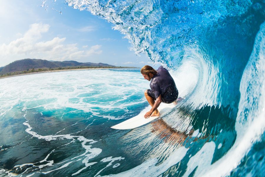 Surfing dla początkujących - kurs, obóz czy samodzielna nauka surfingu?